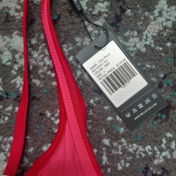 Relleciga Thong Swimsuit - One piece - Red. size Large - Picture 6 of 7